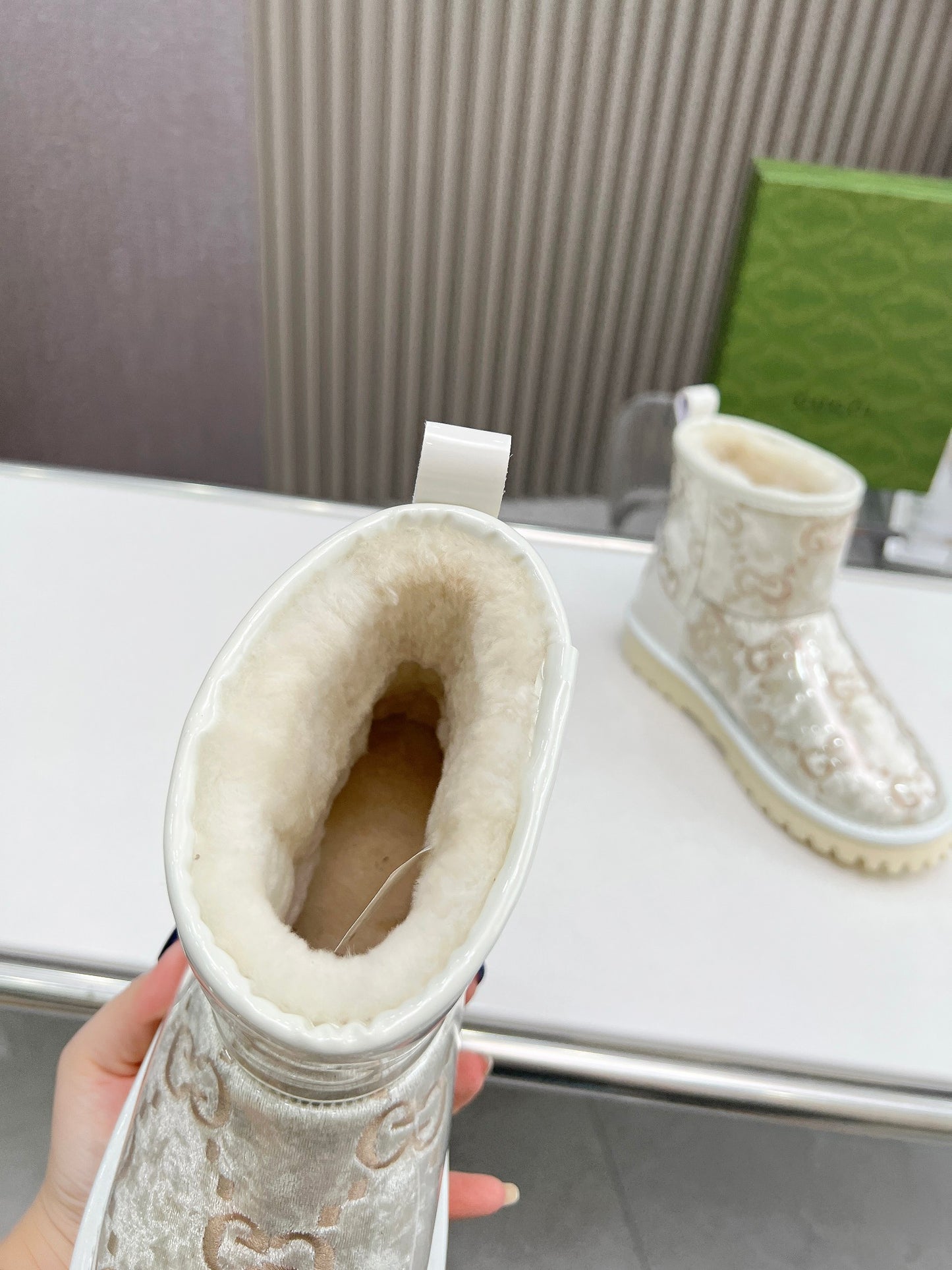 Ugg Boots Gucci Collab Creme